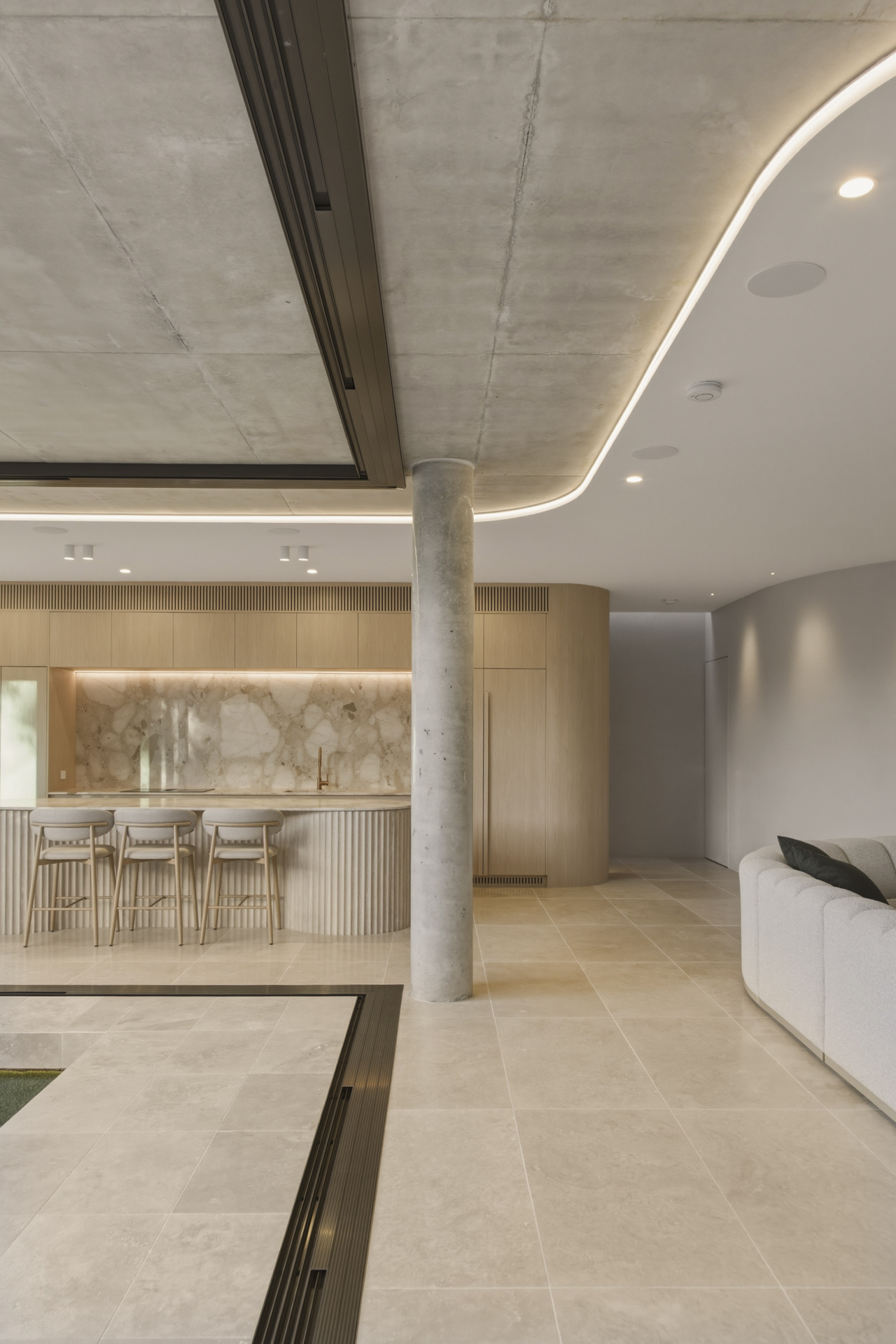 Natural light moving through the open plan interior